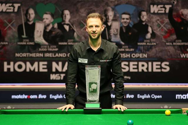 唯有保持初 唯有保持初