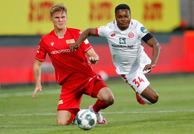 体育欧洲杯：德国队1-1瑞士队 锁定A组前两名携手出线